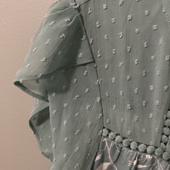 Turquoise flutter sleeve tassel knit too, XS NWT - Picture 10 of 13
